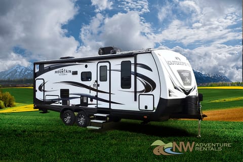 2023 OUTDOOR RV 23DBS Towable trailer in Paine Lake Stickney