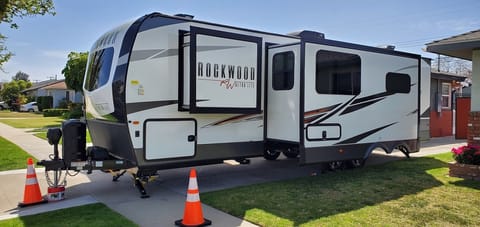 2021 Forest River Rockwood Ultra Lite Remorque tractable in Lakewood