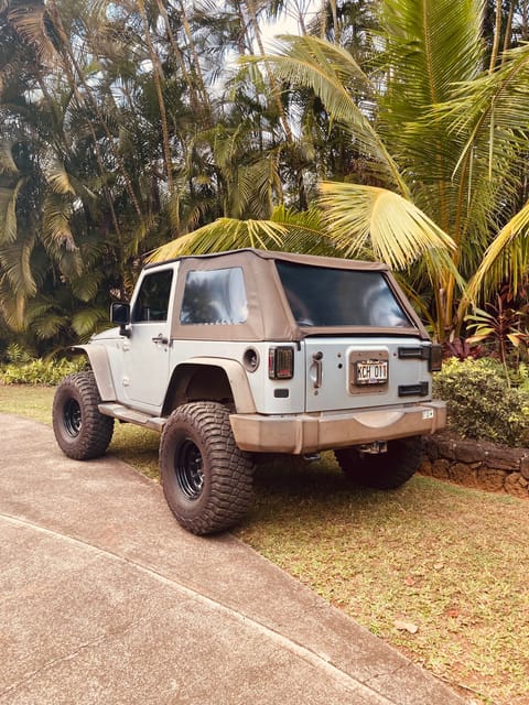 Jeep Rubicon s.w/full camping setup! Drivable vehicle in Kapaa