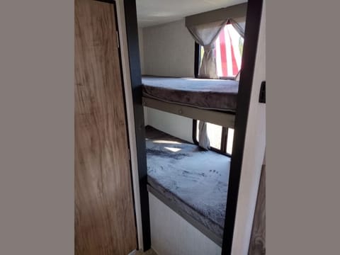 Big Bunks!