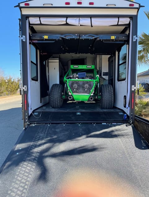 KING OF THE HAMMERS 2023 Towable trailer in Victorville