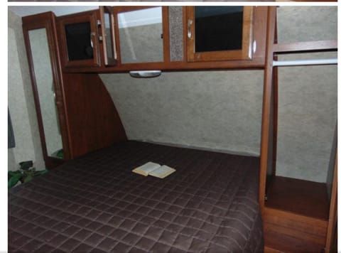 2016 Keystone RV Passport Grand Touring Towable trailer in Vernon Township