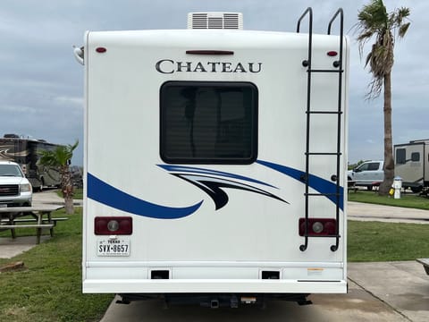 **sleeps 10** 2020 Thor Chateau 31EV Drivable vehicle in Kemah