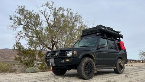 2004 Land Rover Discovery - RTT, ANNEX, KITCHEN, SOLAR +++ MORE Drivable vehicle in Agoura Hills