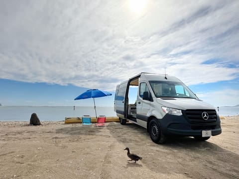 2023 Mercedes Sprinter Van- Luxury Campervan Reisemobil in Honolulu