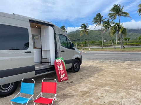 2023 Mercedes Sprinter Van- Luxury Campervan Campervan in Honolulu