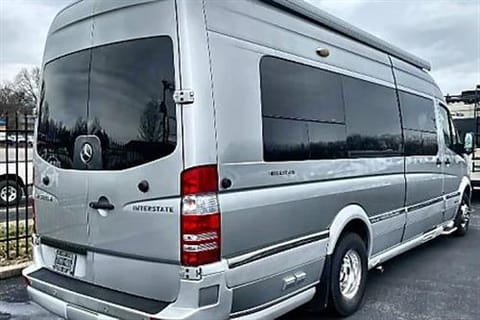 2015 Airstream Interstate Grand Tour EXT Drivable vehicle in Kettering