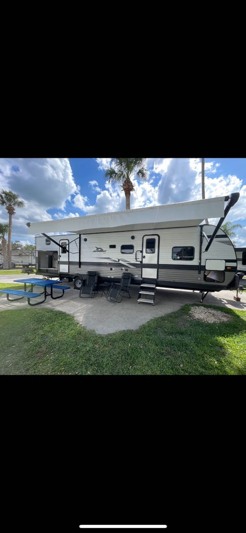 Camper all set up at Tropical Palms!