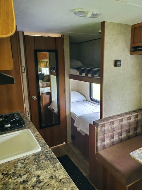 Tres Barrera's weekend wagon  2015 Avenger ATI Towable trailer in Portsmouth