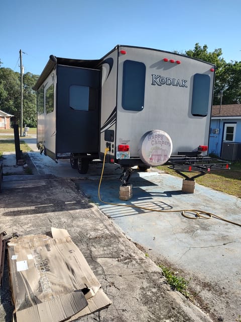2014 Dutchmen Kodiak 291RESL Towable trailer in Sebring