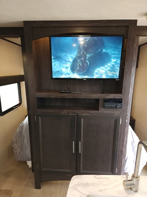 2019 Dutchmen Kodiak Ultra Lite- Delivery only Ziehbarer Anhänger in Crystal River