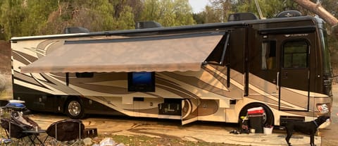 2011 Fleetwood Discovery - Bunkhouse - 40 feet diesel Veicolo da guidare in Menifee