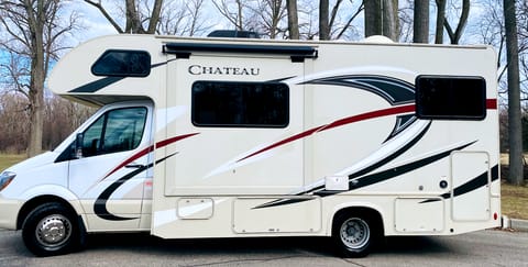 2018 Mercedes Thor Chateau Sprinter 24 HL Drivable vehicle in Troy