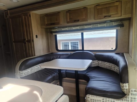 2015 Mercedes luxury Coachmen Prism -Diesel 15+mpg Drivable vehicle in Livermore