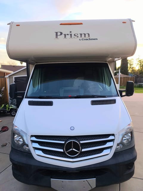 2015 Mercedes luxury Coachmen Prism -Diesel 15+mpg Drivable vehicle in Livermore