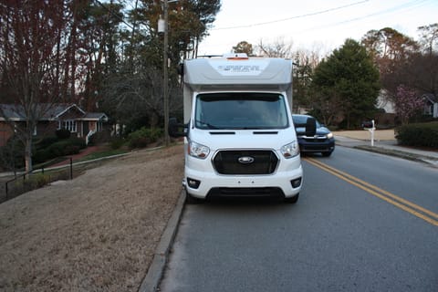 Solar Cabin 2022 Coachmen Cross Trail 21XG "Sunny" Drivable vehicle in North Druid Hills