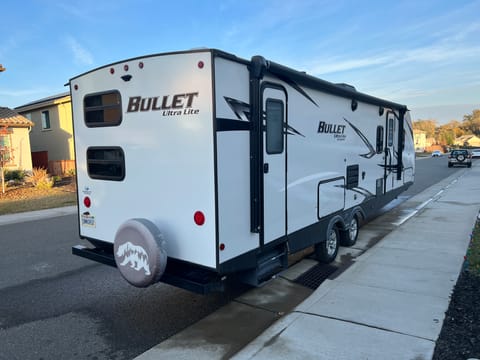 2021 Keystone RV Bullet Ultra Lite - 1/2 Ton Towable Towable trailer in Rocklin