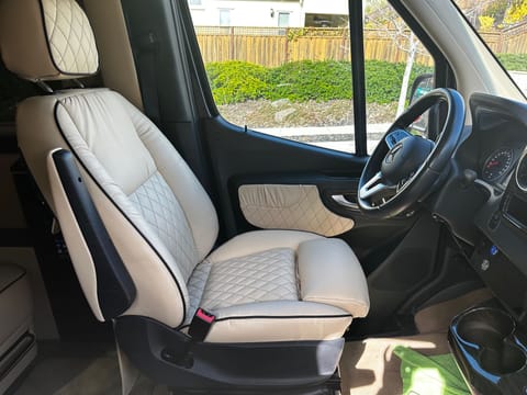 2021 Ultimate Toys Ultimate Cruiser 4X4 Drivable vehicle in Dublin