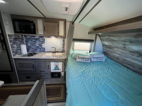 Little Giant 2022 Gulf Stream Conquest 197BH Towable trailer in Apex