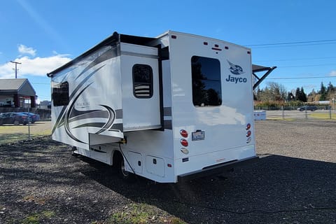 2021 Jayco Melbourne 24-L Air-conditioned Motor Home Fahrzeug in Beaverton