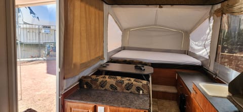 2012 Jayco Jay Popup Camper Towable trailer in Rio Rancho