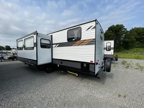 2021 Forest River Wildwood X-Lite Family RV Towable trailer in North Port