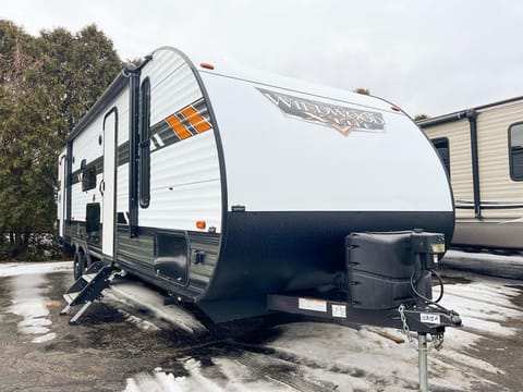 2020 Fully Stocked Forest River Wildwood X-Lite (Woody) Jenison, MI Towable trailer in Georgetown Township