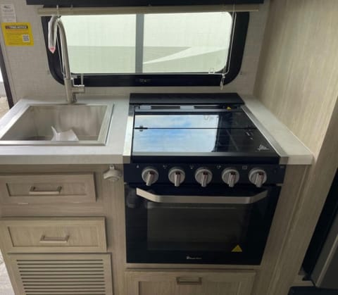 NEW 2023 Rockwood Geo Pro 19BH Towable trailer in Richmond