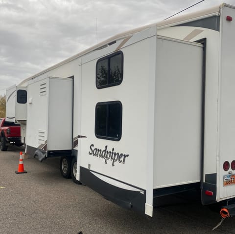 2013 Forest River Sandpiper Towable trailer in Tooele