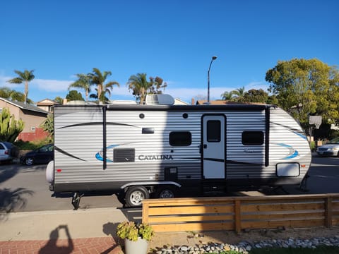 Front entertaining side of the trailer and entry. Front right of trailer storage door access.