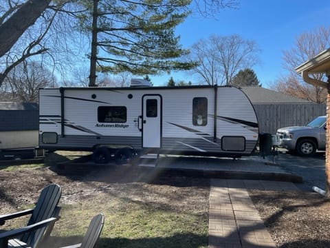 Ben and Holly's 26bh "Ultralight" Towable trailer in Carmel