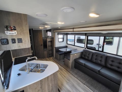 2023 Heartland Pioneer Sleeps 8 Towable trailer in Lake Oconee