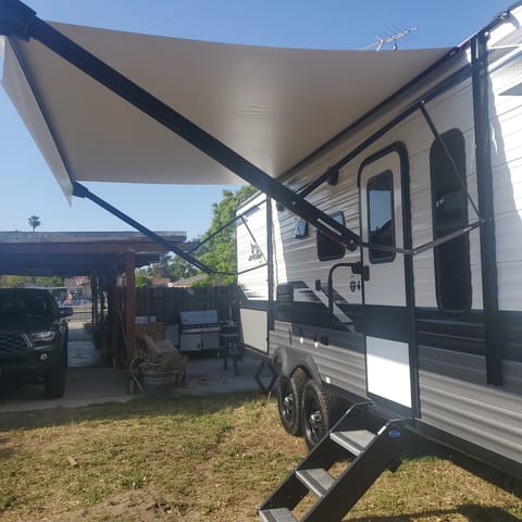 Live your adventure! Its a rentcation! Extra space for visitors! Towable trailer in Oakdale