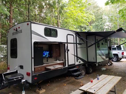 2019 Heartland Wilderness Ultralight Towable trailer in Airdrie
