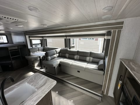 2022 Salem Cruise Lite 263BHXL (21355) Towable trailer in Door County