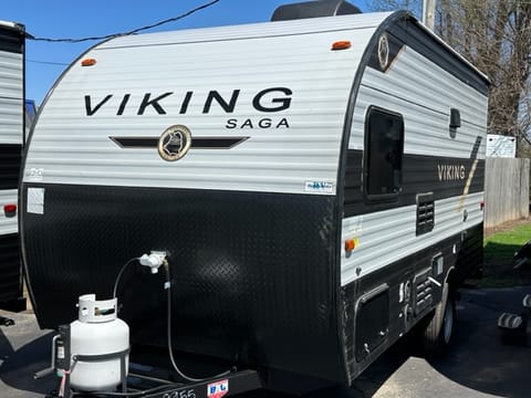 2022 Viking Saga 16SFB (30668) Towable trailer in Janesville