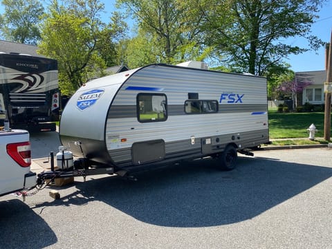 Ditch the tent! 2021 Salem FSX Bunkhouse! Tow w/SUV! Towable trailer in Thorofare
