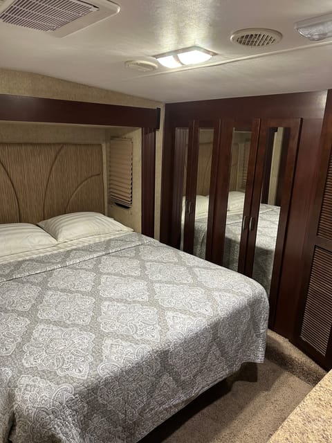 Comfortable Queen Bed with complete Bedding. All are units mattresses have been recently upgraded for newness and comfort. Large Closets