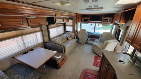 Gorgeous Extra Large Coastal California Dream RV Drivable vehicle in Rio Del Mar