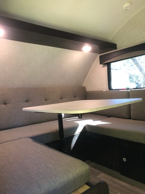 2021 Braxton Creek Bushwhacker Plus...THE OFFICIAL RV OF FAMILY TIME! Tráiler remolcable in Auburn