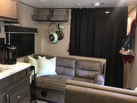 Greg's and Aga's Jayco Jay Flight 264bhs Tráiler remolcable in London