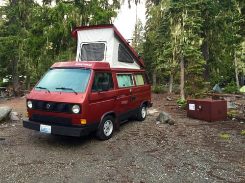 PV #4: Ohanapecosh -  Vanagon Full Camper Reisemobil in Seattle