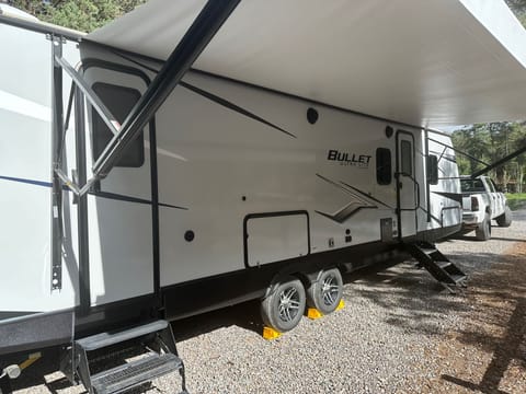 Rocky Mountain Memories 2022 Keystone RV Bullet Ultra Lite Towable trailer in Montrose