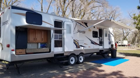 2011 Keystone Sprinter - can be delivered and set up in the Yankton area Towable trailer in Yankton