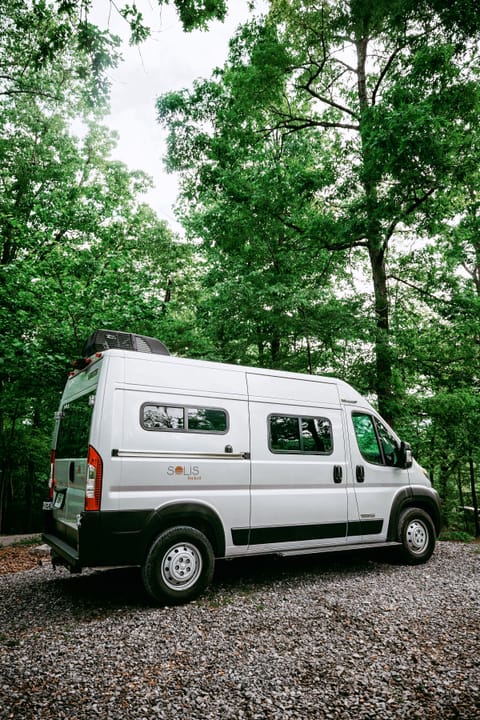 2022 Winnebago Solis Pocket Camper Van Class B #1 Drivable vehicle in Marietta