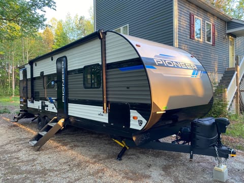 Casa de Amor! Family and furry friends approved Towable trailer in Scotts Valley