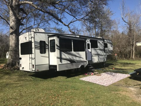 Campsite setup