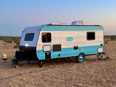 2023 Retro Trailer Towable trailer in San Tan Valley