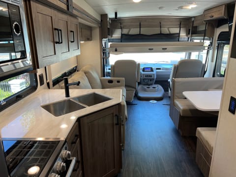 2023 Winnebago Vista Drivable vehicle in Fresno