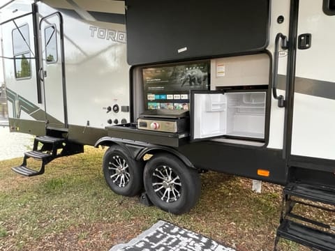 2023 Heartland Torque Toy Hauler Towable trailer in Lakeland